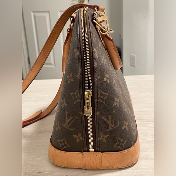 Authentic Louis Vuitton - Alma PM - Picture 6 of 9